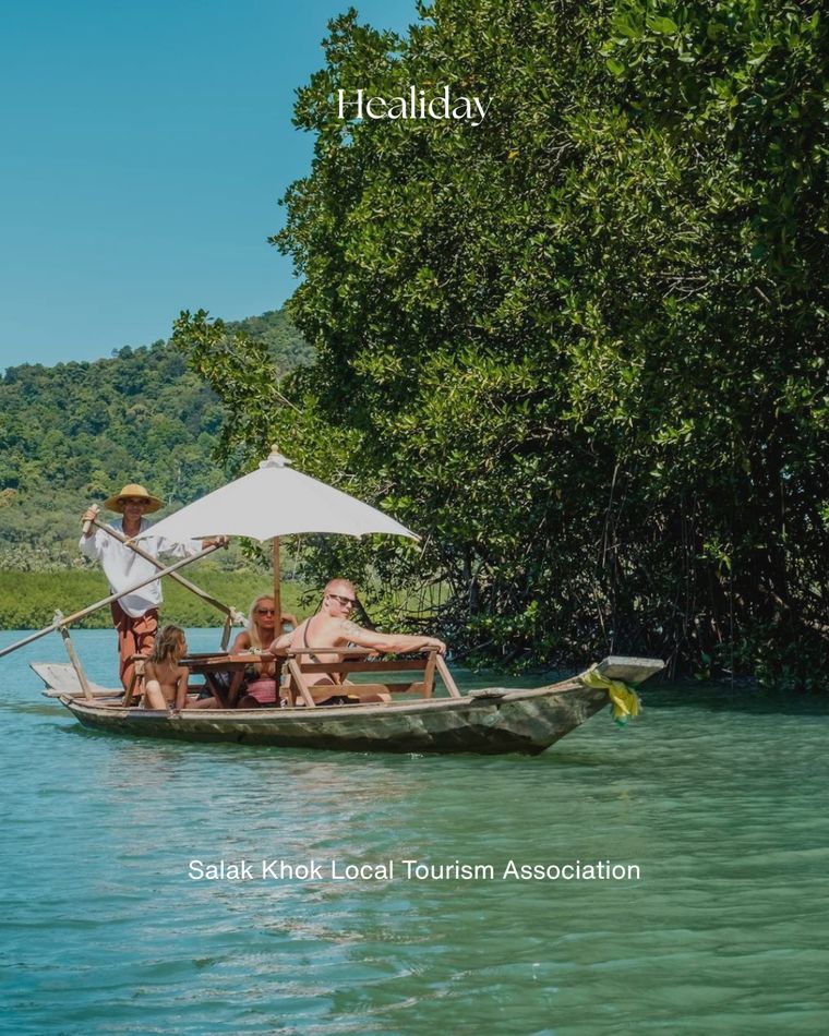 A local boat tour with Salak Khok community, Koh Chang